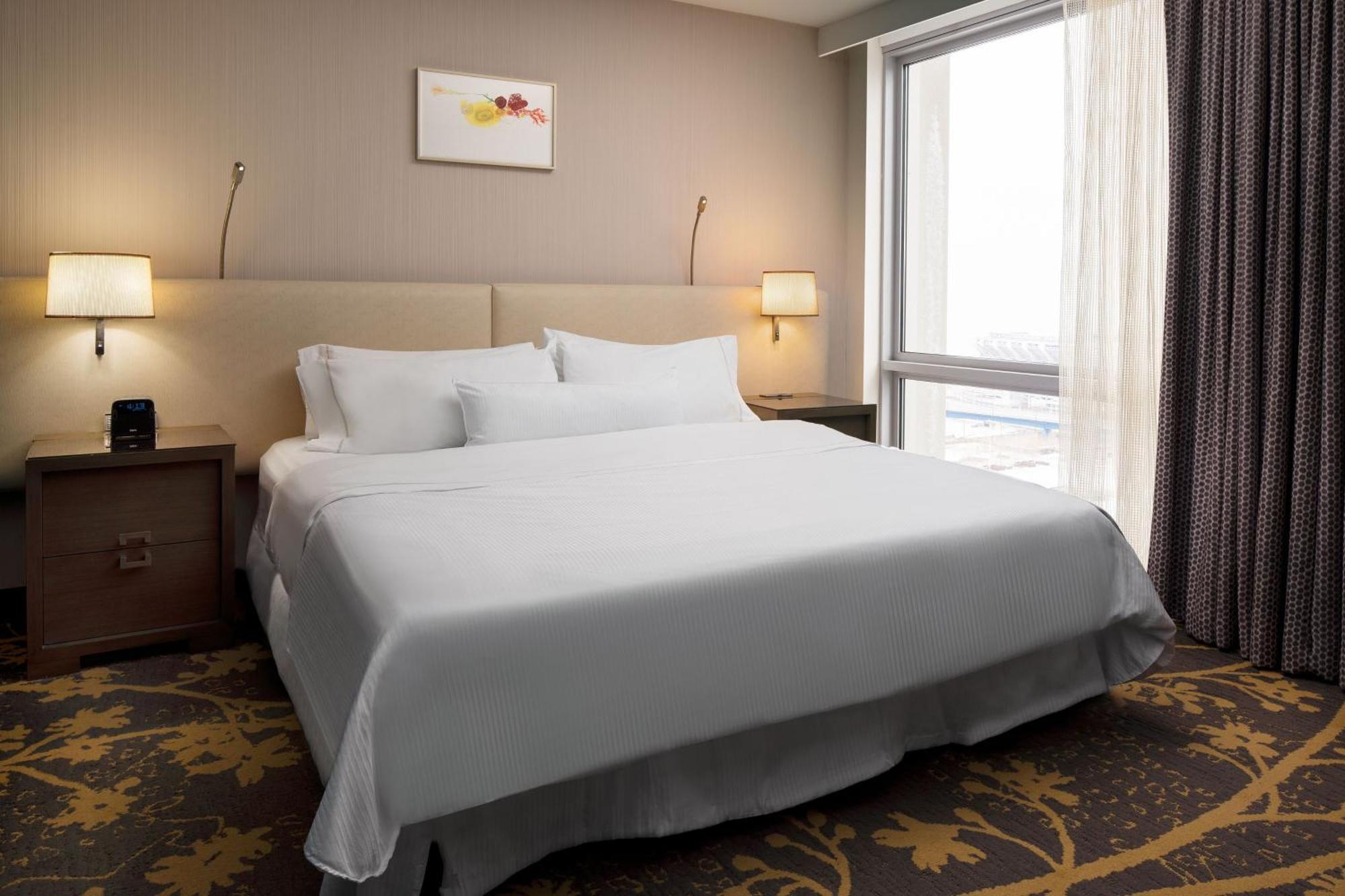 Отель The Westin Cleveland Downtown Экстерьер фото