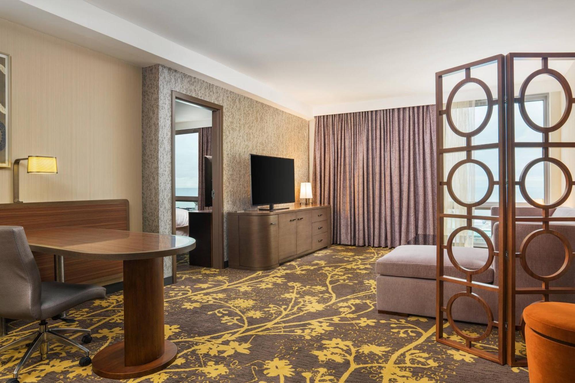 Отель The Westin Cleveland Downtown Экстерьер фото