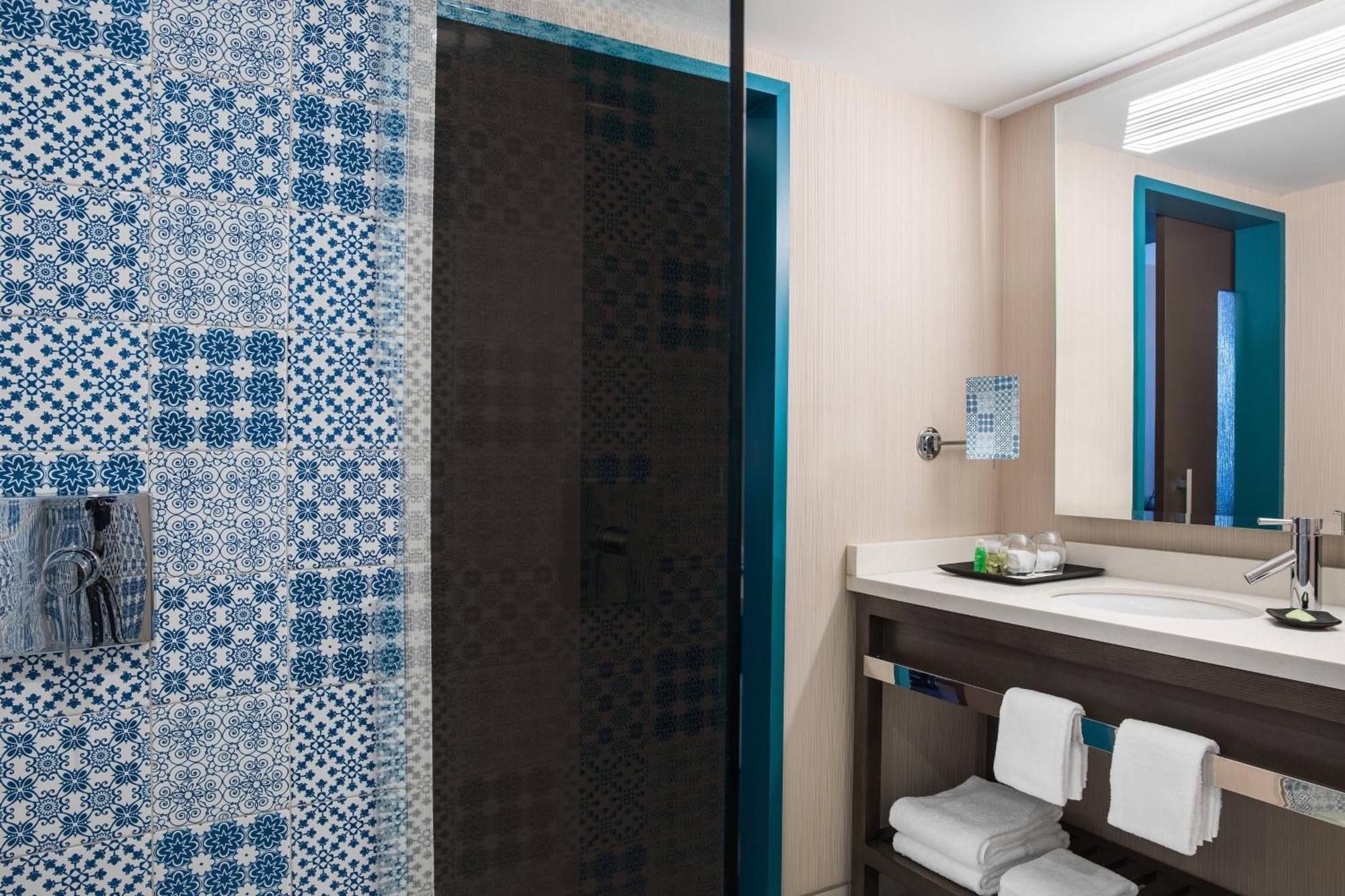 Отель The Westin Cleveland Downtown Экстерьер фото