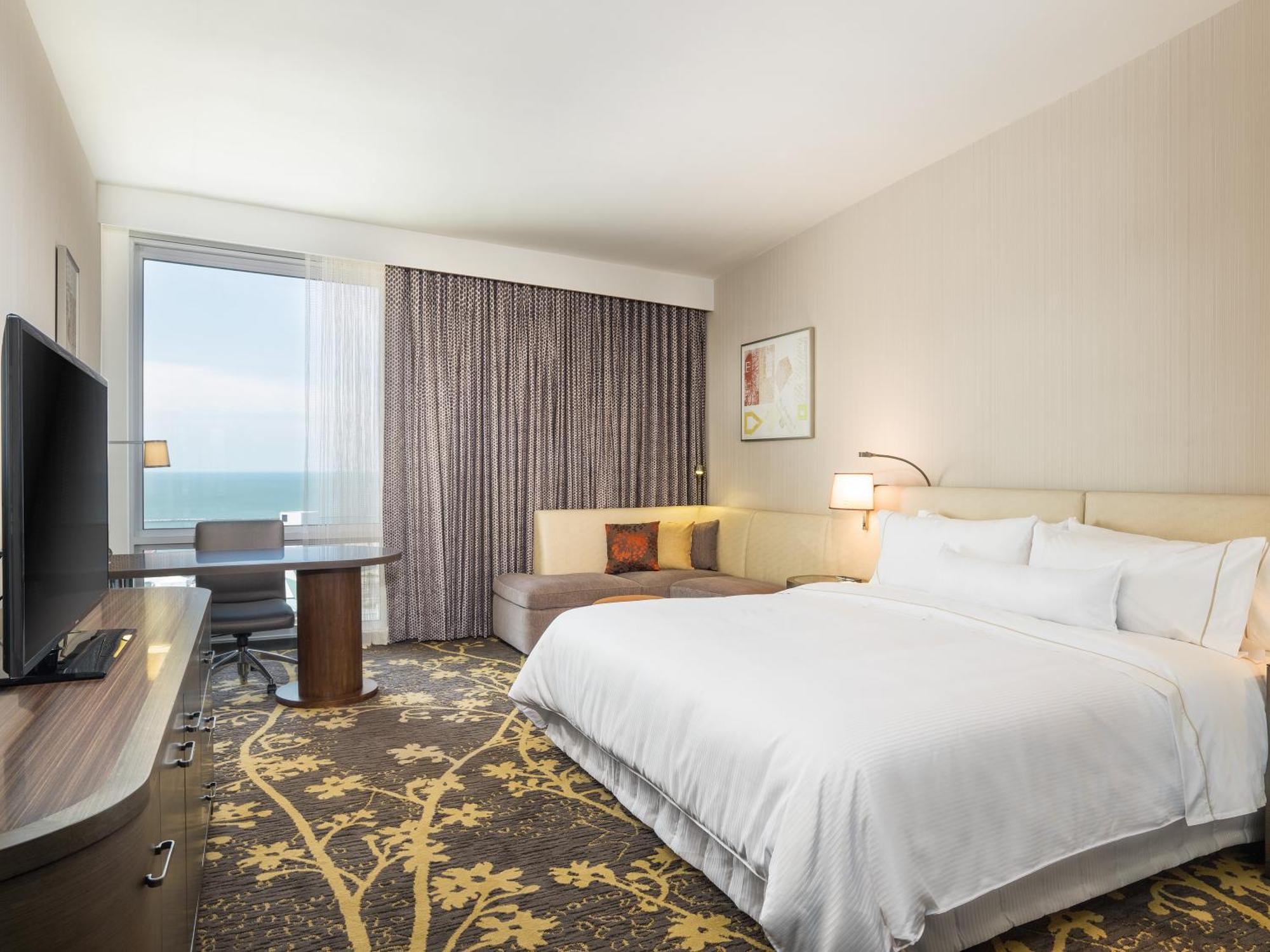 Отель The Westin Cleveland Downtown Экстерьер фото