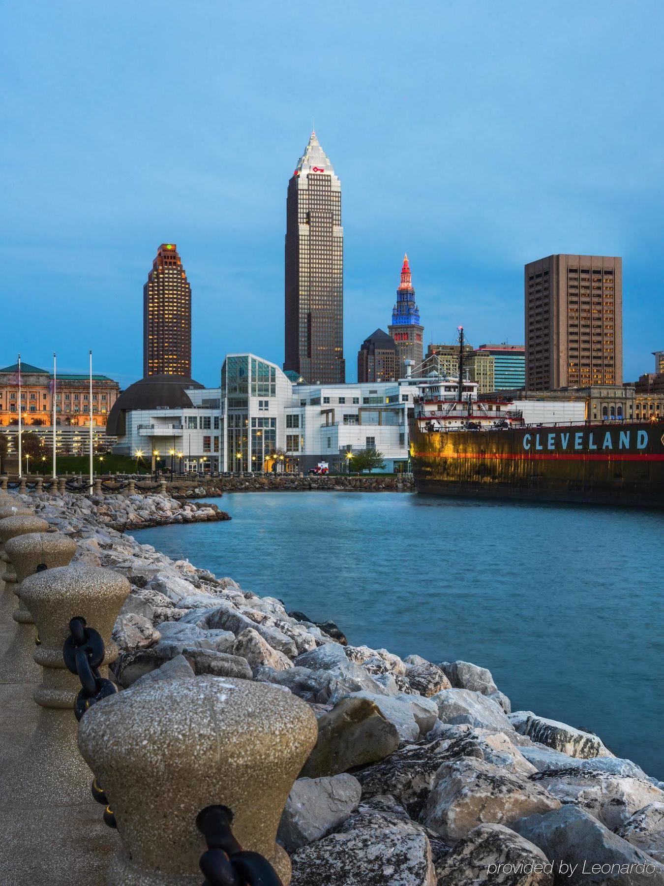 Отель The Westin Cleveland Downtown Экстерьер фото